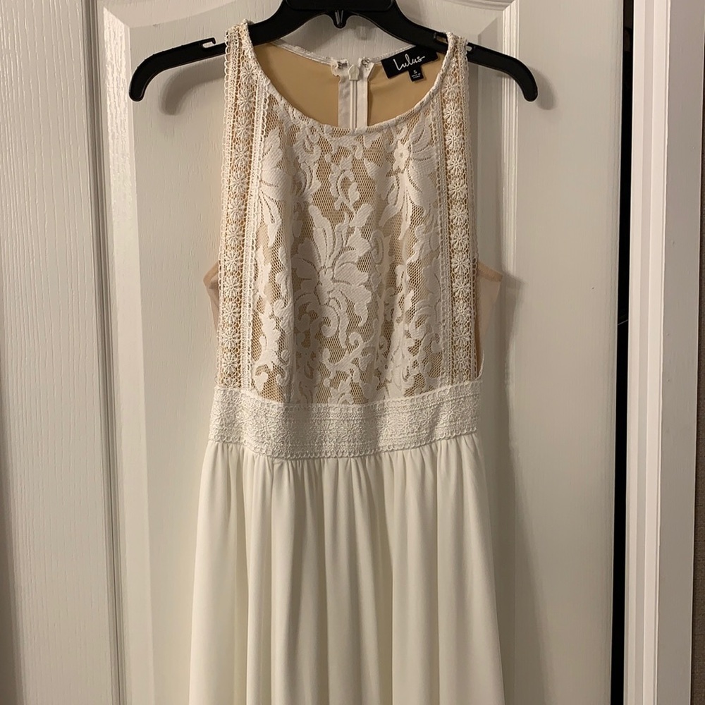 White Lulu’s Maxi Dress